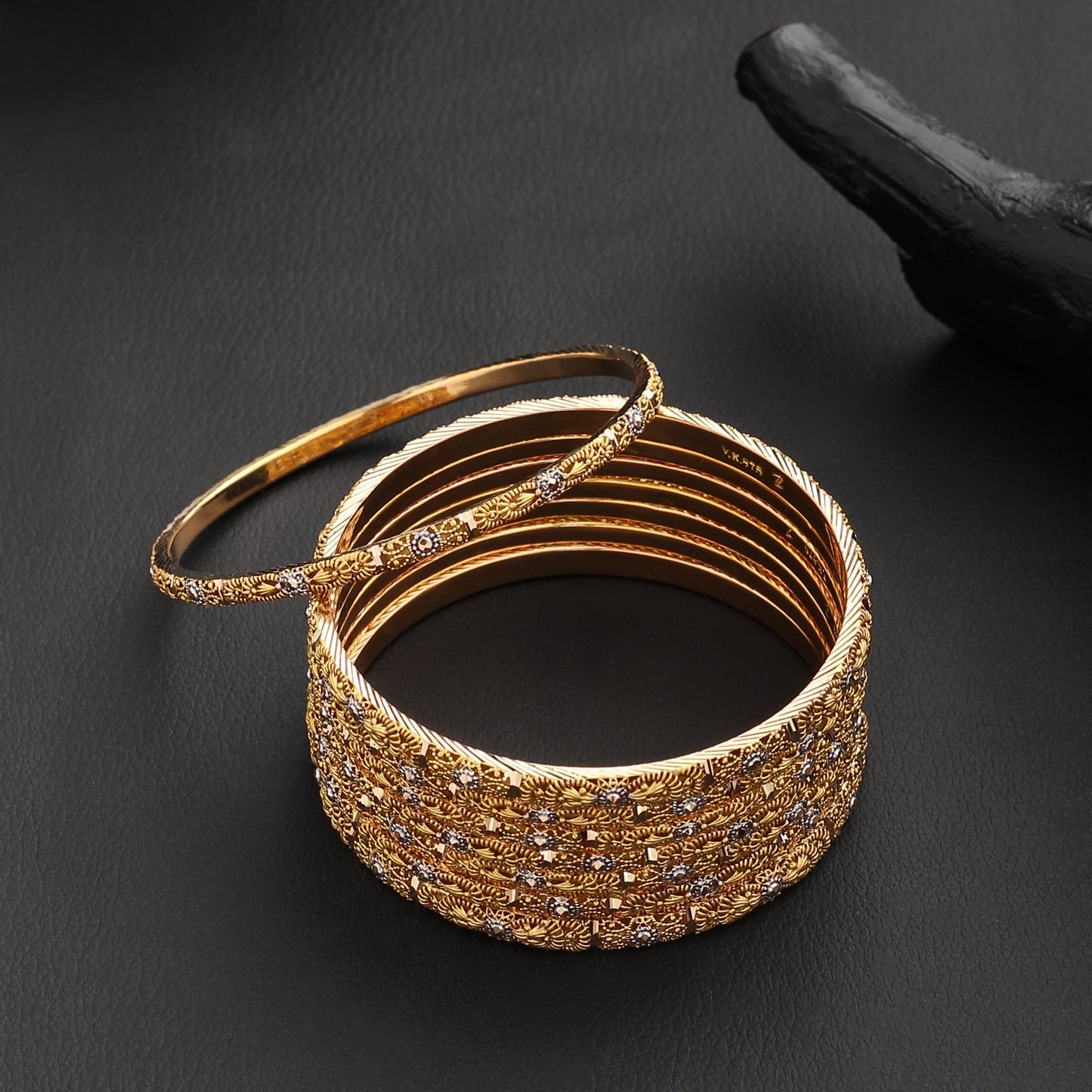 Gyre Bangles