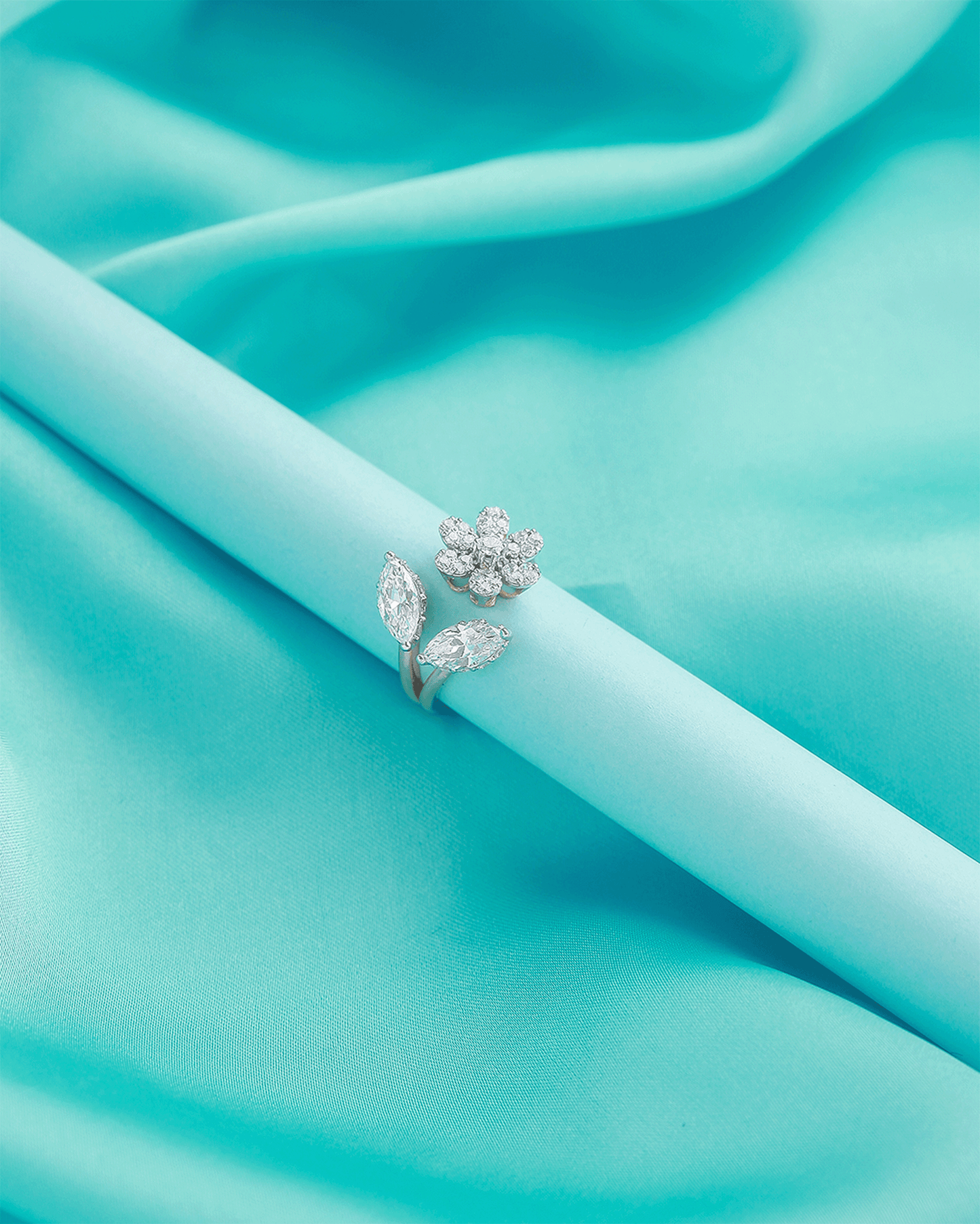 Snowdrop Ring