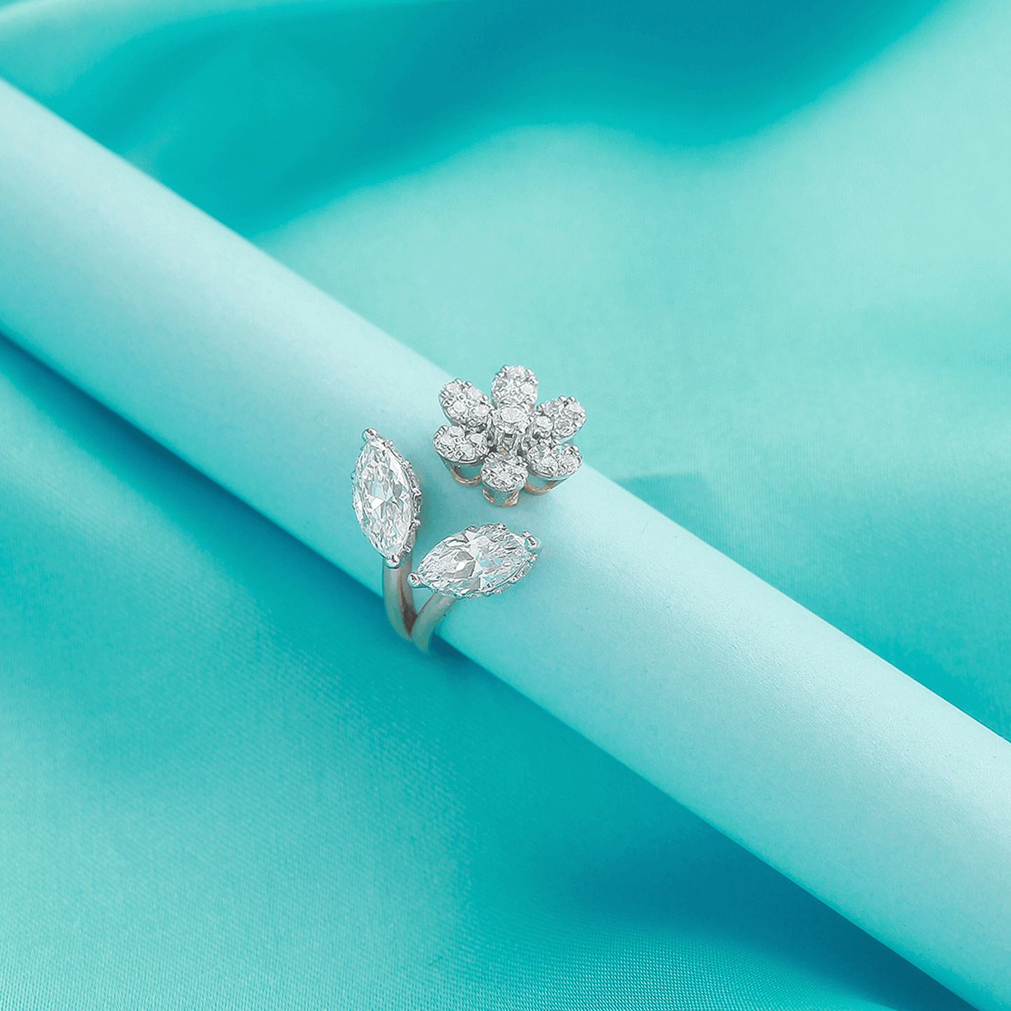 Snowdrop Ring