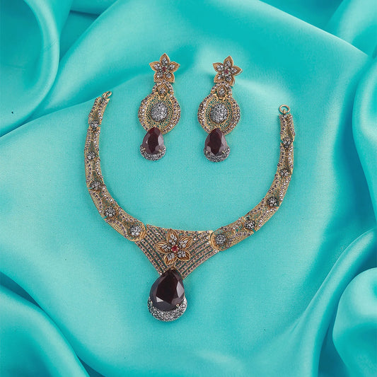 Jessamine Necklace Set