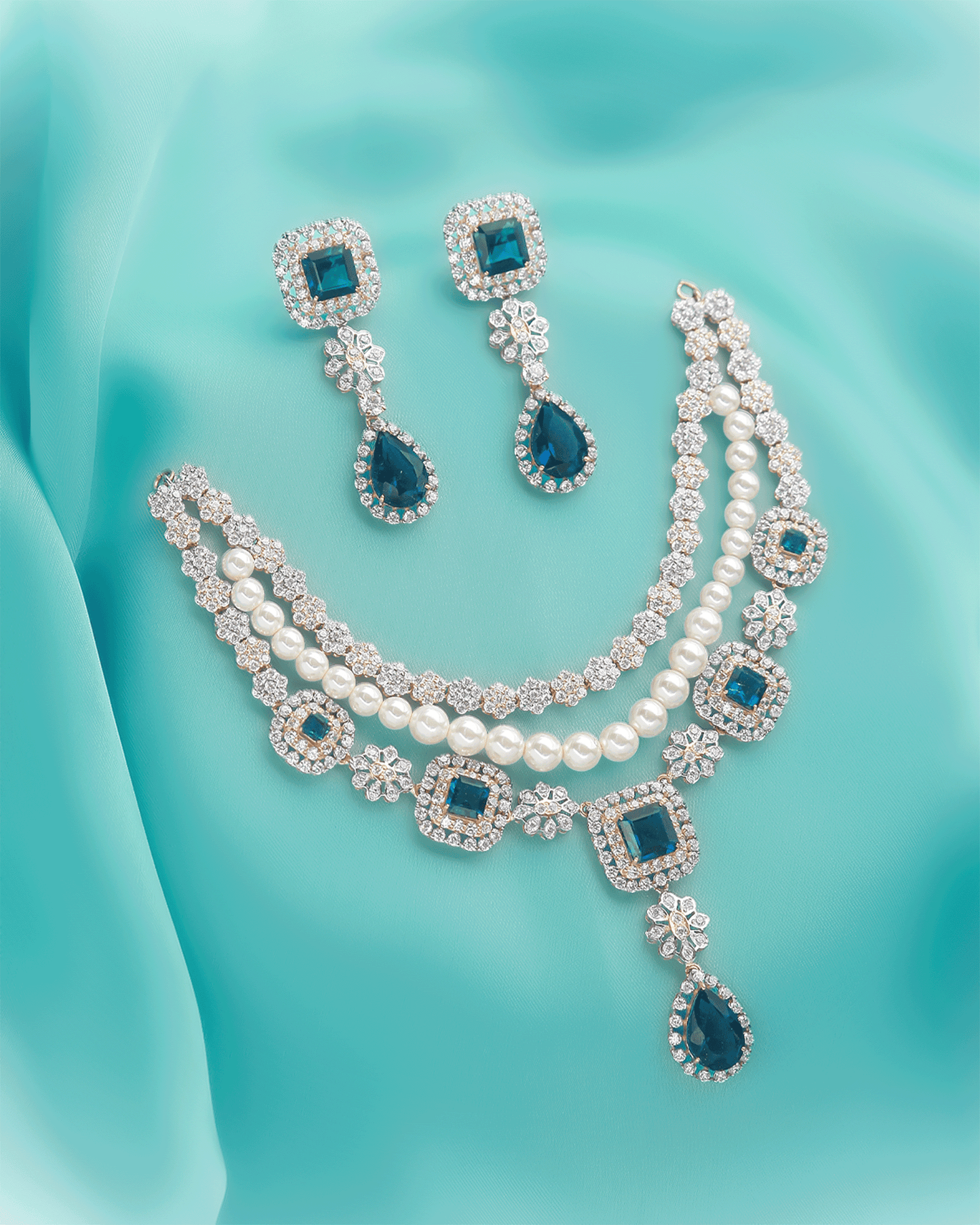 Ornatus Necklace Set