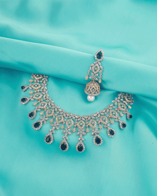 Cyclamen Necklace Set