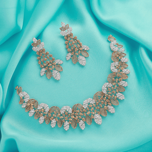 Laurel Necklace Set