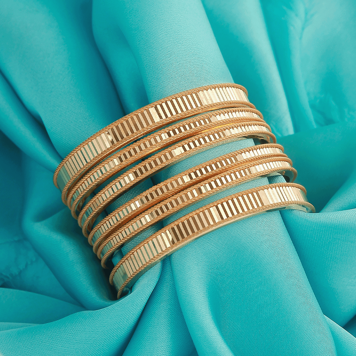 Xaromar Bangles
