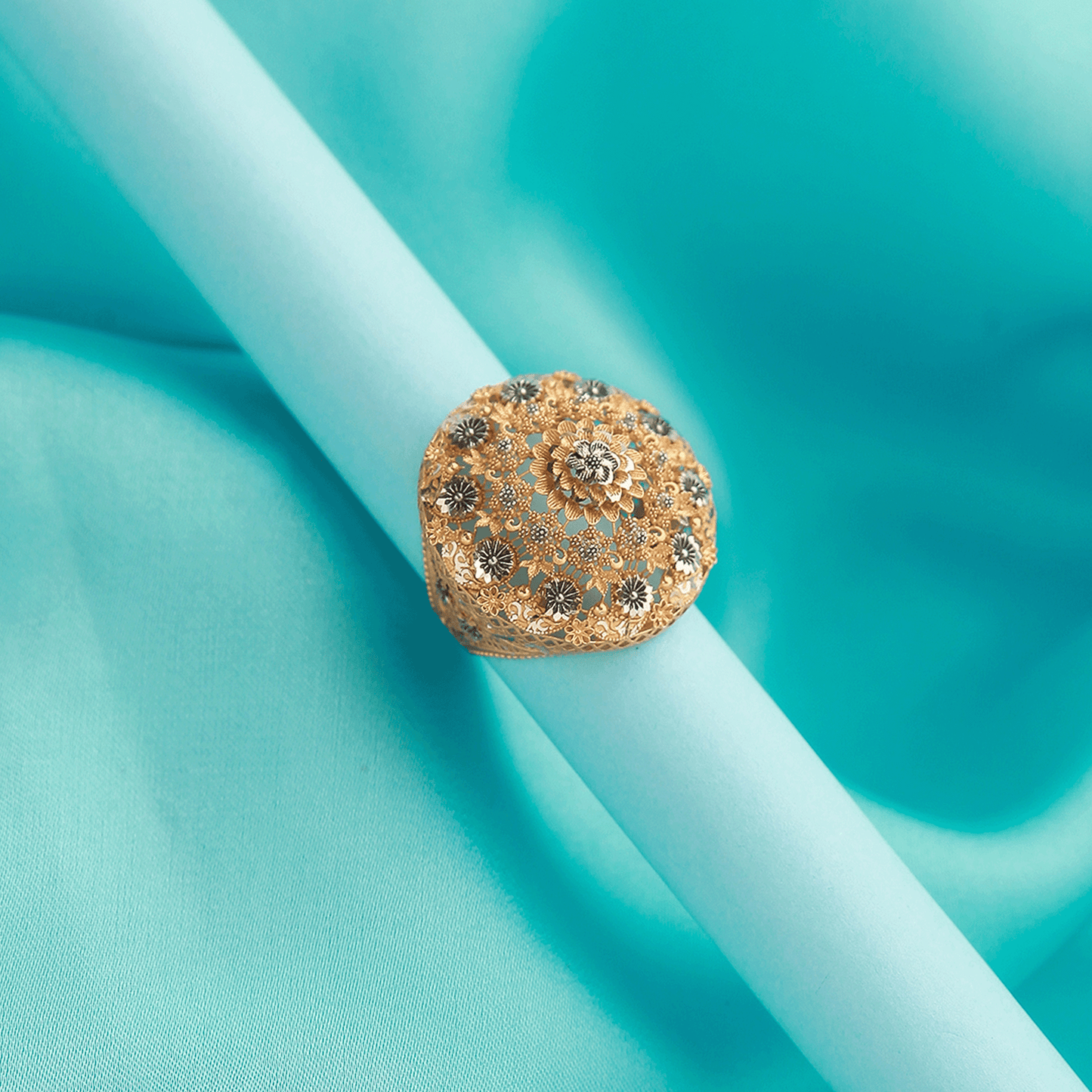 Bouquet Ring