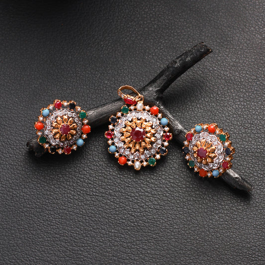 Evanthe Pendant Set