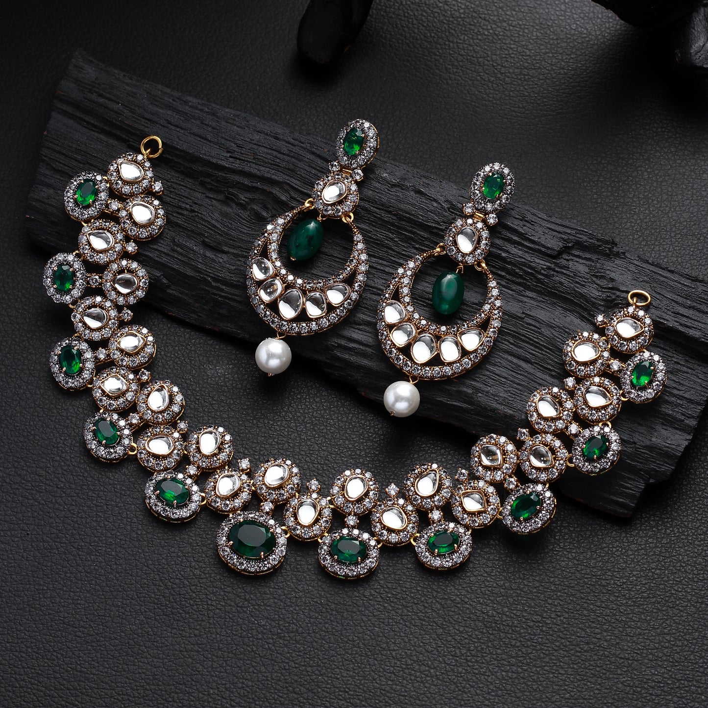 Xanadu Necklace Set