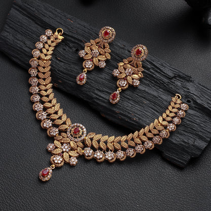 Sarcoline Necklace Set