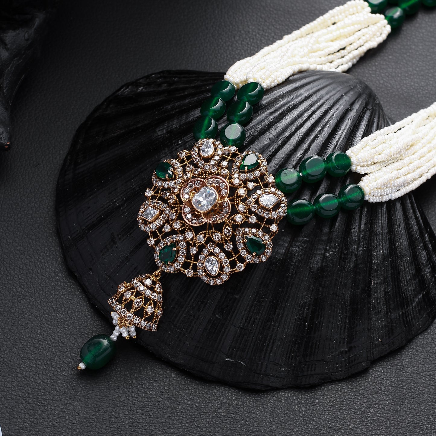 Linnea Necklace Set