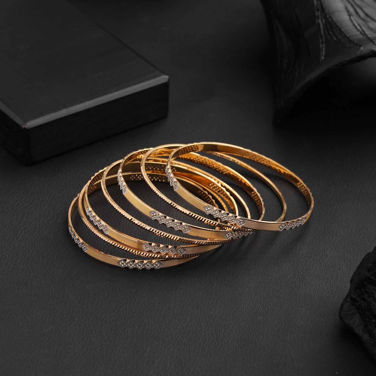 Caeli Bangles