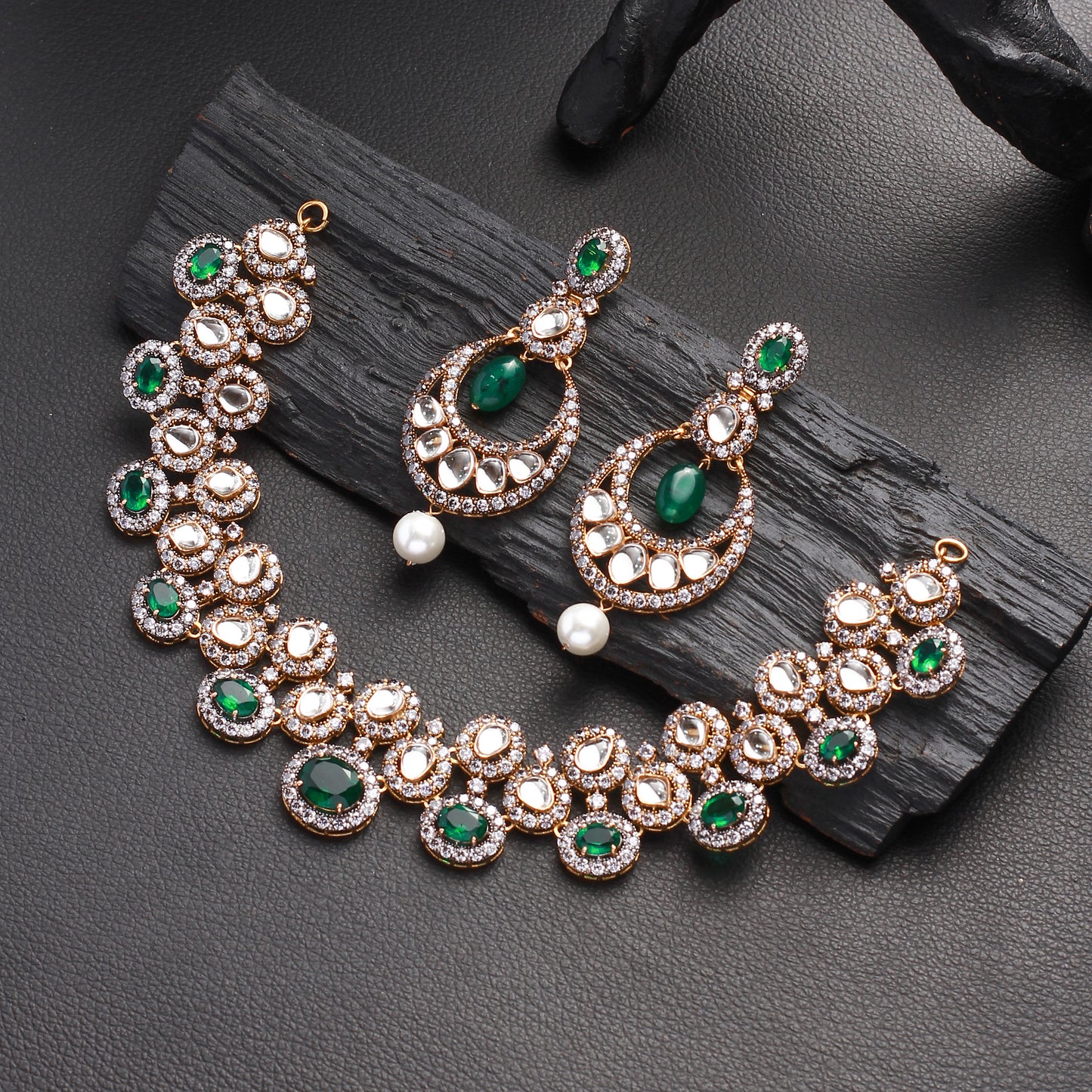 Xanadu Necklace Set